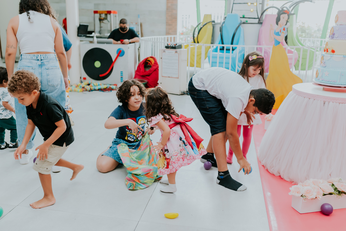 fotografia festa infantil julia 3 anos estação faz de conta cachambi rio de janeiro tema princesas 