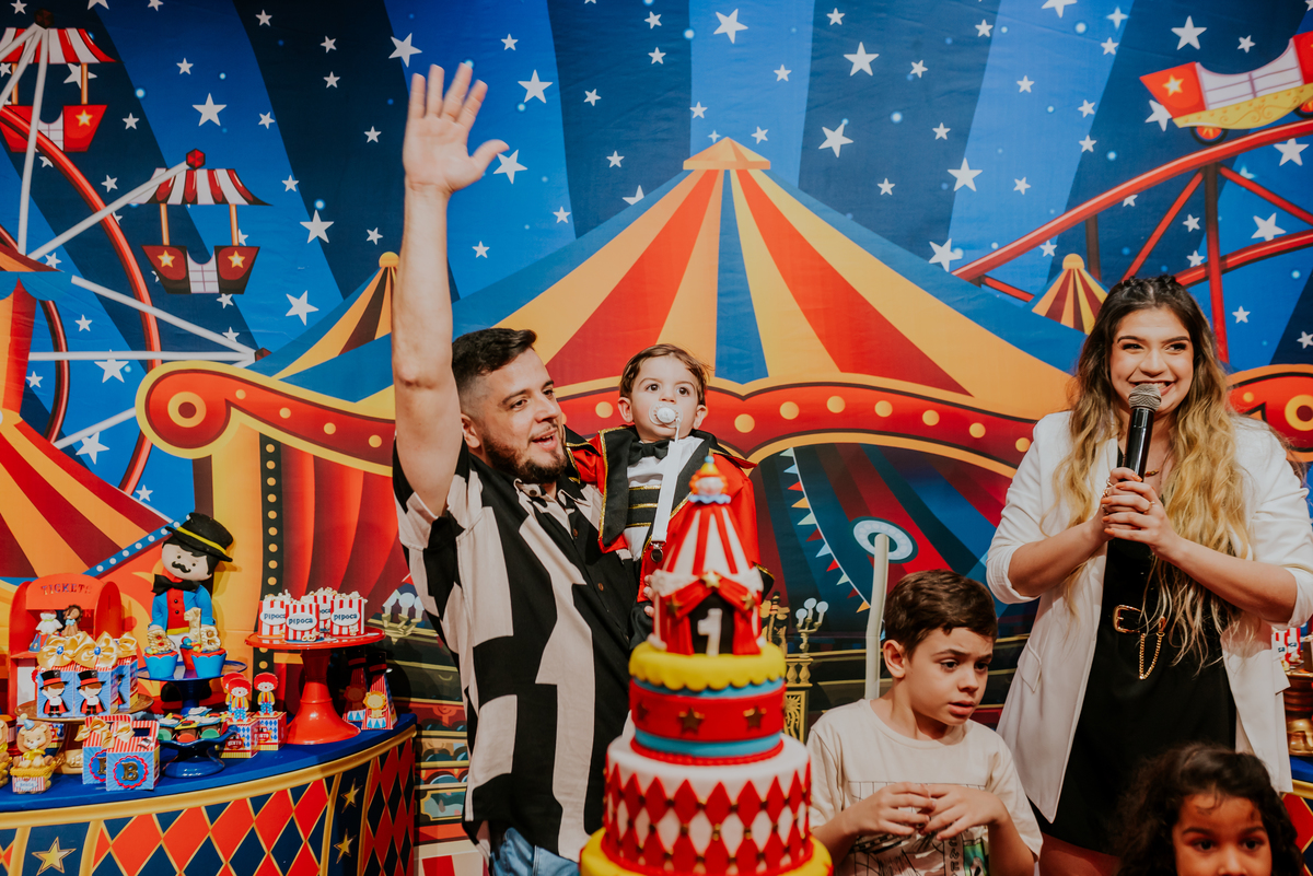 fotografia festa infantil casa de festas baladauê meier Rio de Janeiro fotografa de familia 1 ano bento tema circo