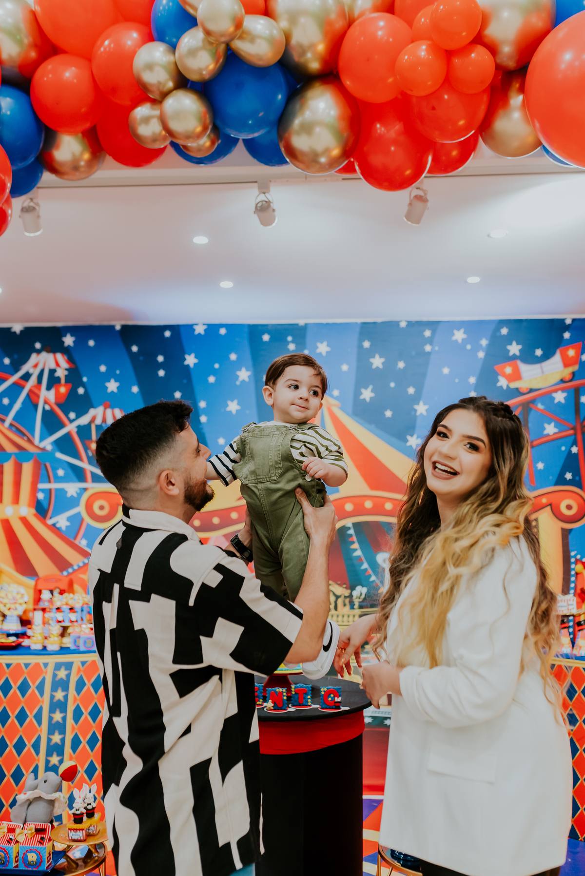 fotografia festa infantil casa de festas baladauê meier Rio de Janeiro fotografa de familia 1 ano bento tema circo