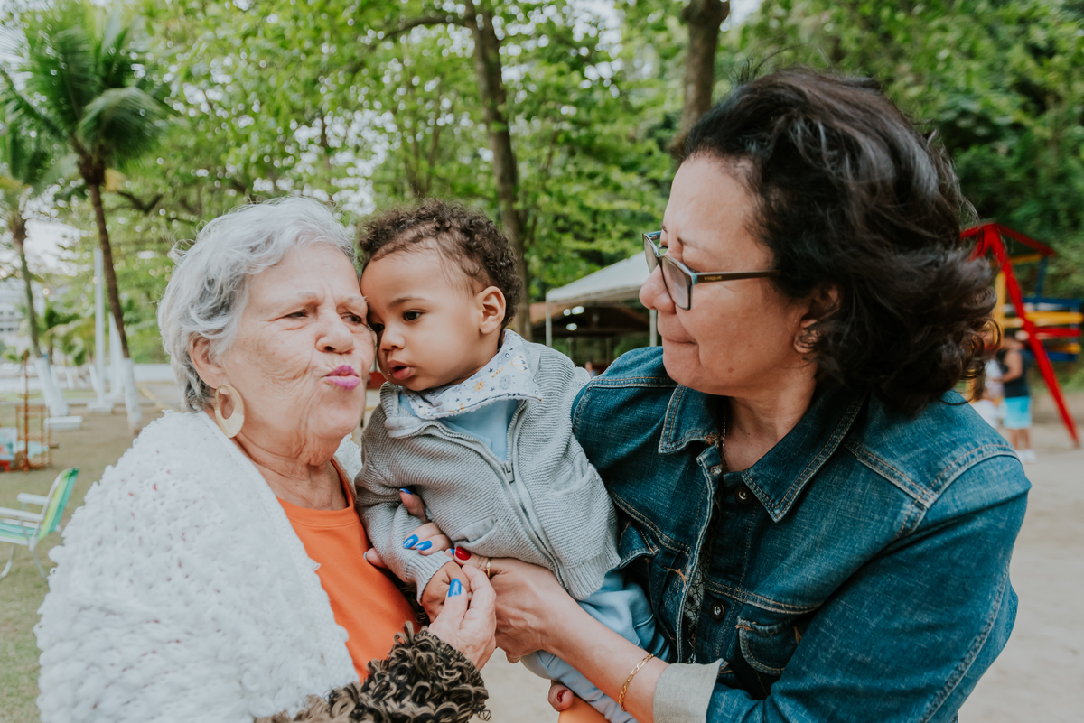 fotografia festa infantil ao ar livre piquenique 1 ano guilherme iate clube jardim Guanabara rio de janeiro 