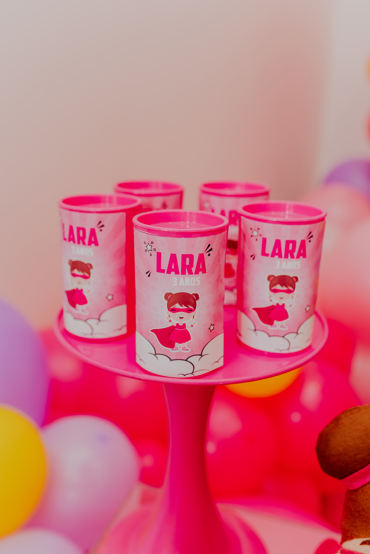 fotografia familia fotografa festa infantil 3 anos Lara super heroína tema rio de janeiro ilha do governador