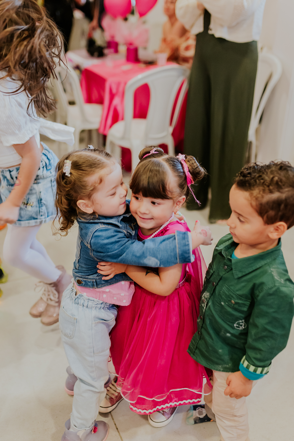fotografia familia fotografa festa infantil 3 anos Lara super heroína tema rio de janeiro ilha do governador