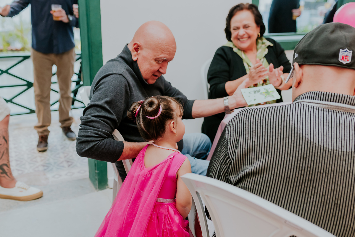 fotografia familia fotografa festa infantil 3 anos Lara super heroína tema rio de janeiro ilha do governador