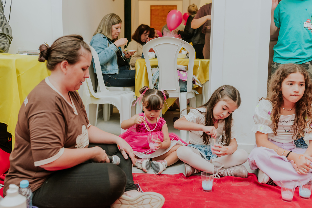 fotografia familia fotografa festa infantil 3 anos Lara super heroína tema rio de janeiro ilha do governador