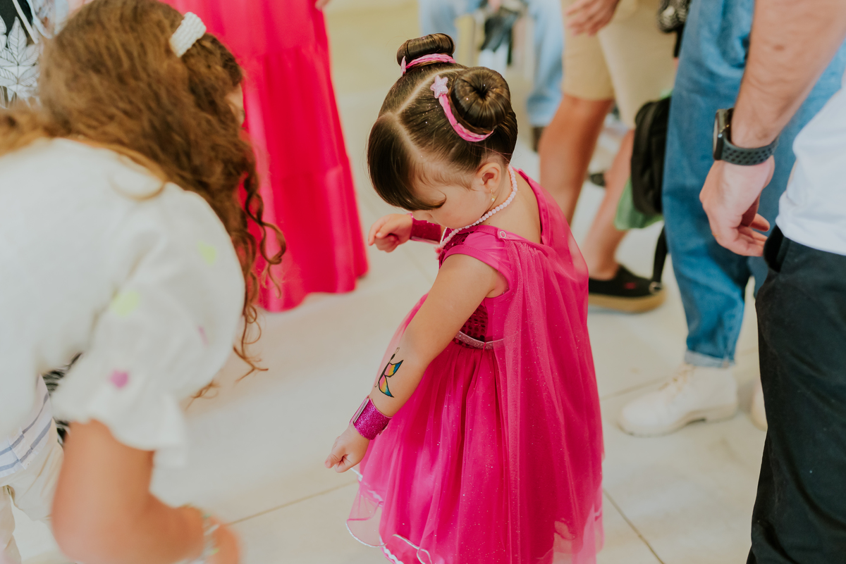 fotografia familia fotografa festa infantil 3 anos Lara super heroína tema rio de janeiro ilha do governador