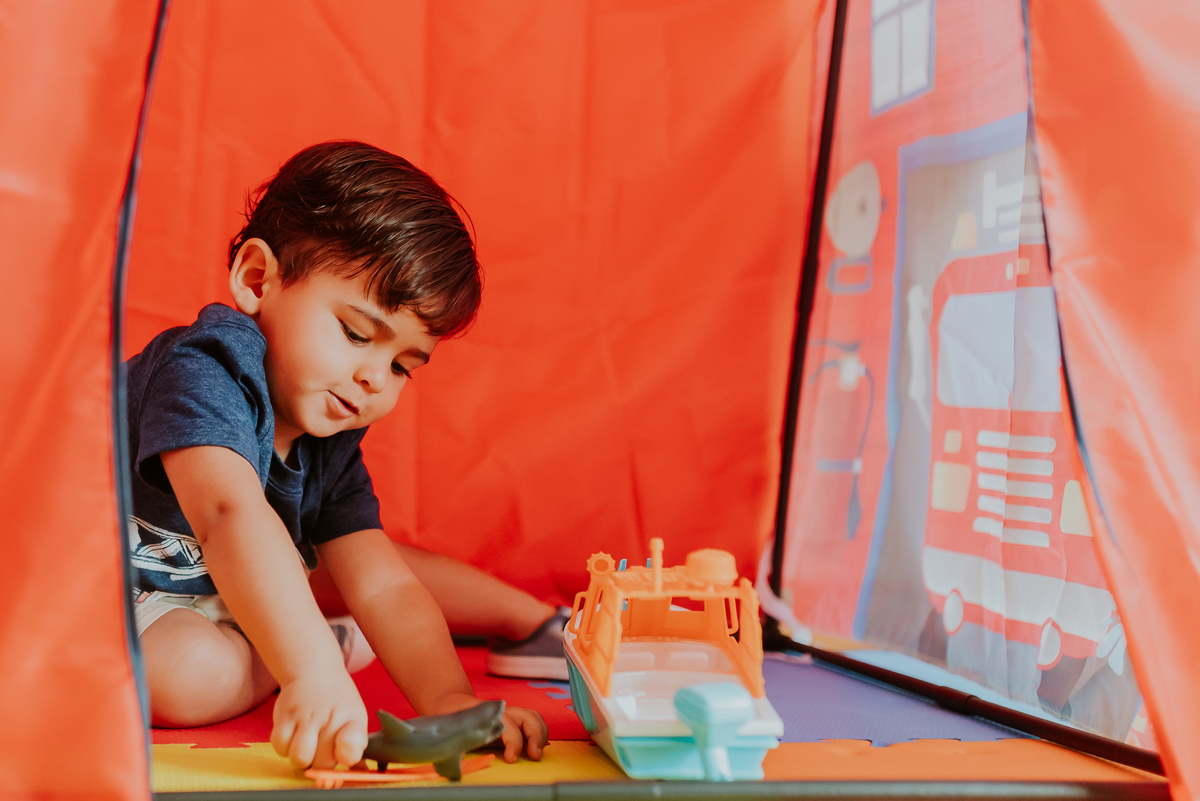 fotografia festa infantil freguesia Rio de Janeiro ilha do governador 2 anos dom tema bombeiro fotografa familia