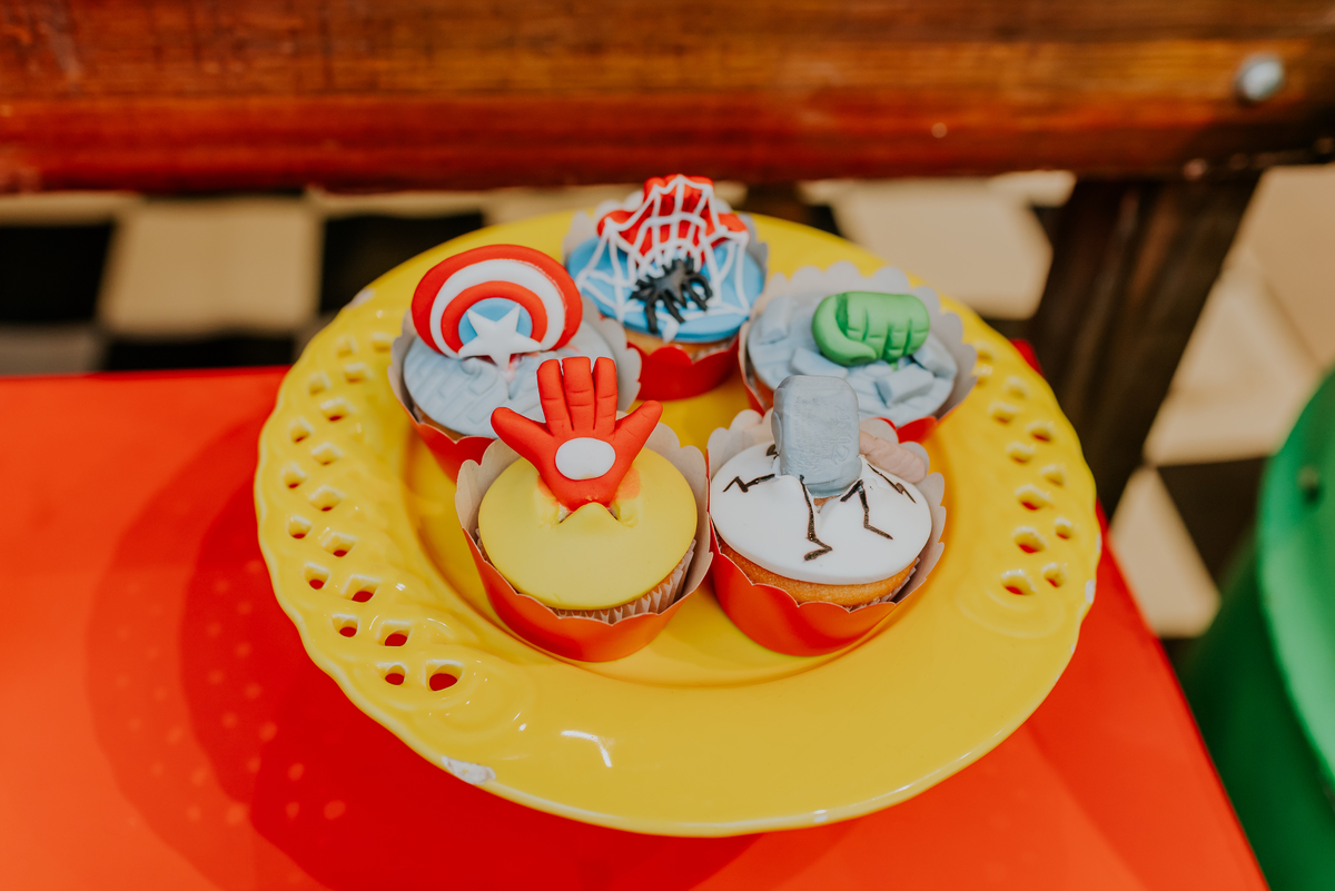 fotografia festa infantil Copacabana Rio de Janeiro 3 anos David 5 anos leticia super herois encanto fotografa familia