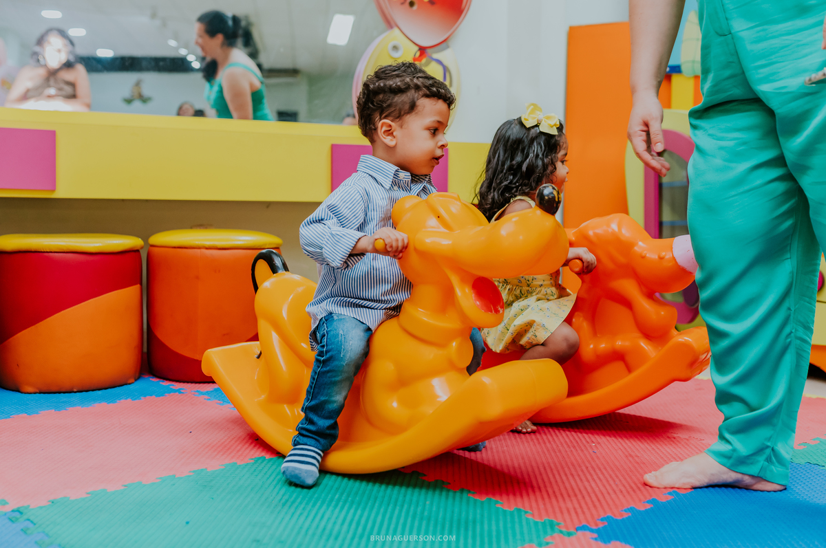 fotografia festa infantil Rio de Janeiro jardim Guanabara espaço diversão casa de festas fotografa de familia 1 ano Angelina ilha do governador 