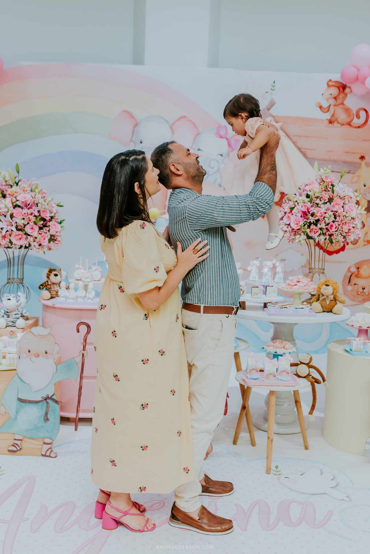 fotografia festa infantil Rio de Janeiro jardim Guanabara espaço diversão casa de festas fotografa de familia 1 ano Angelina ilha do governador 