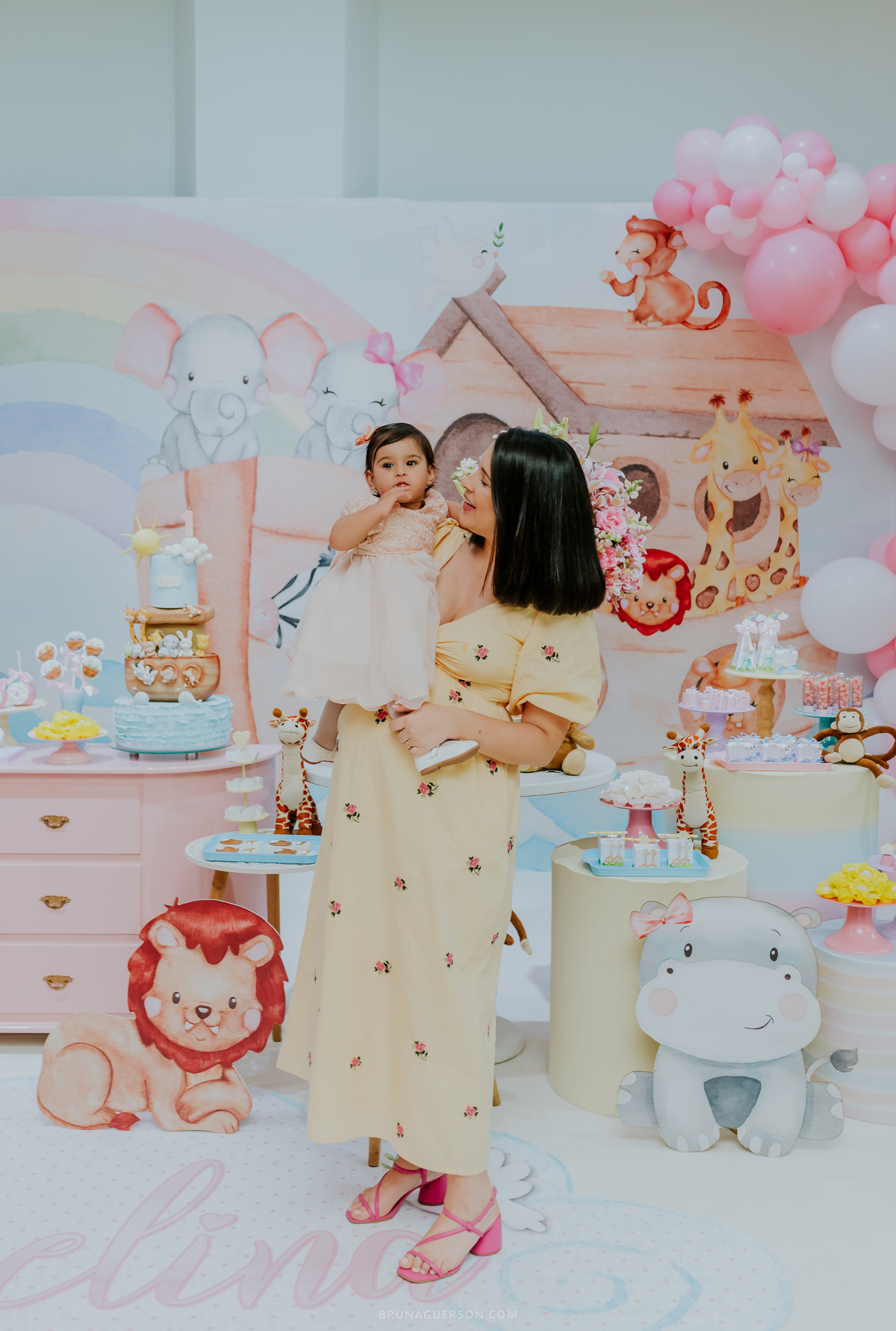 fotografia festa infantil Rio de Janeiro jardim Guanabara espaço diversão casa de festas fotografa de familia 1 ano Angelina ilha do governador 