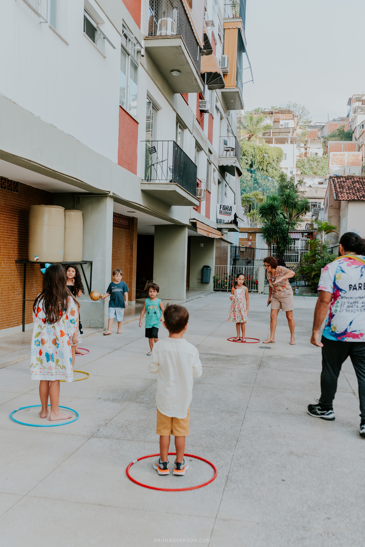 fotografia festa infantil Rio de Janeiro fotografa familia 1 ano Laura Tijuca tema cerejinha 