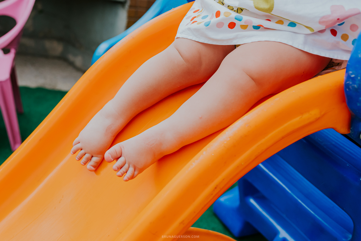 fotografia festa infantil Rio de Janeiro fotografa familia 1 ano Laura Tijuca tema cerejinha 