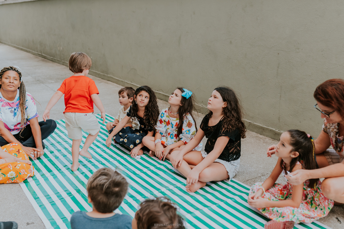 fotografia festa infantil Rio de Janeiro fotografa familia 1 ano Laura Tijuca tema cerejinha 