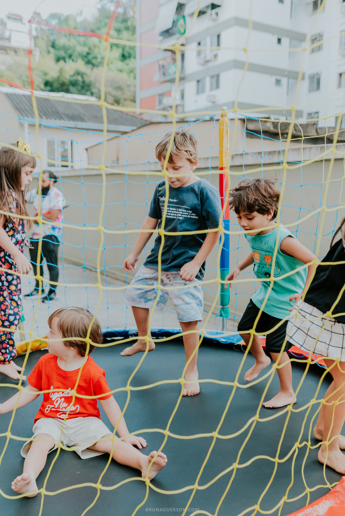 fotografia festa infantil Rio de Janeiro fotografa familia 1 ano Laura Tijuca tema cerejinha 