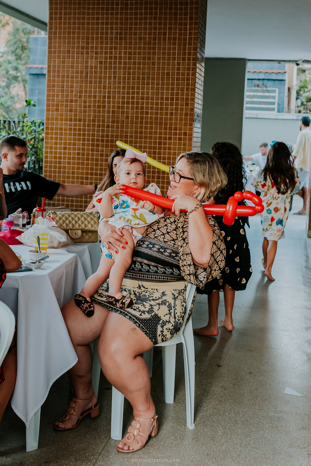 fotografia festa infantil Rio de Janeiro fotografa familia 1 ano Laura Tijuca tema cerejinha 