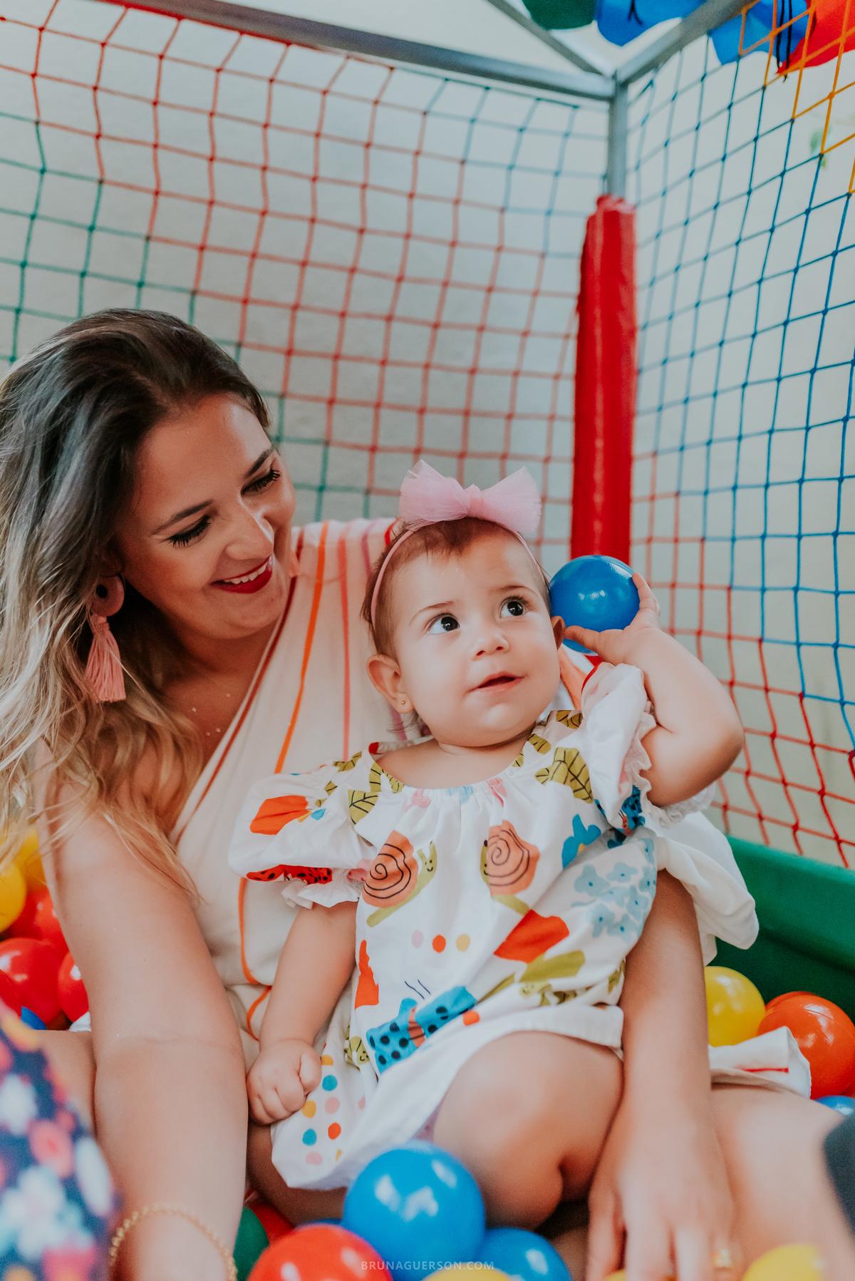 fotografia festa infantil Rio de Janeiro fotografa familia 1 ano Laura Tijuca tema cerejinha 