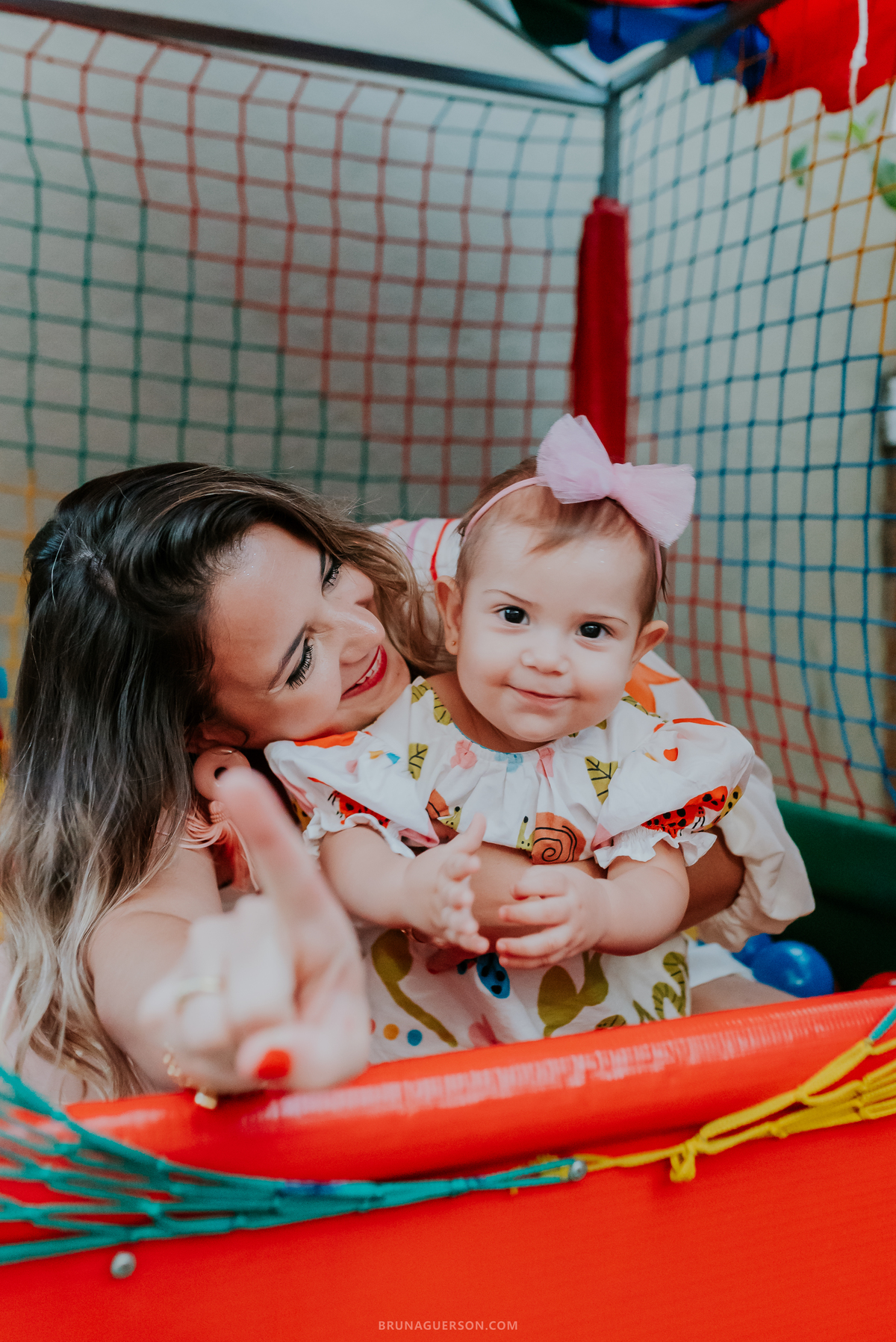 fotografia festa infantil Rio de Janeiro fotografa familia 1 ano Laura Tijuca tema cerejinha 
