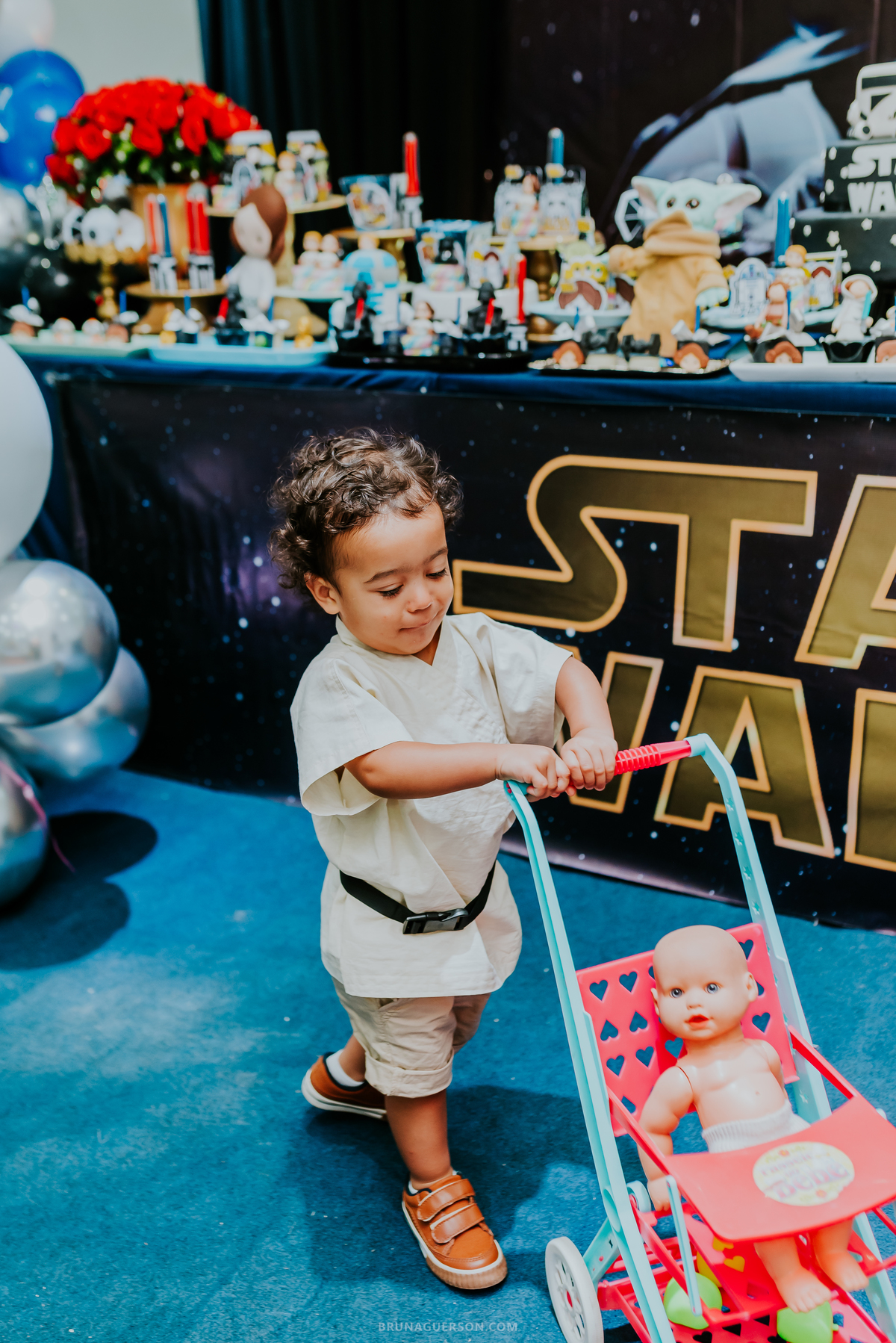 fotografia festa infantil turminha da pesada Tijuca Rio de Janeiro isis e Theo 2 anos gemeos fotografa familia tema stars Wars 