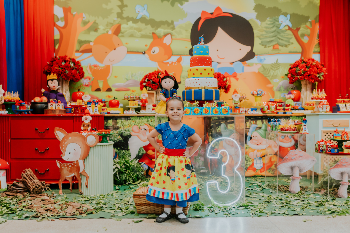 fotografia festa infantil Rio de Janeiro Tijuca Giulia 3 anos branca de neve fotografa bruna guerson