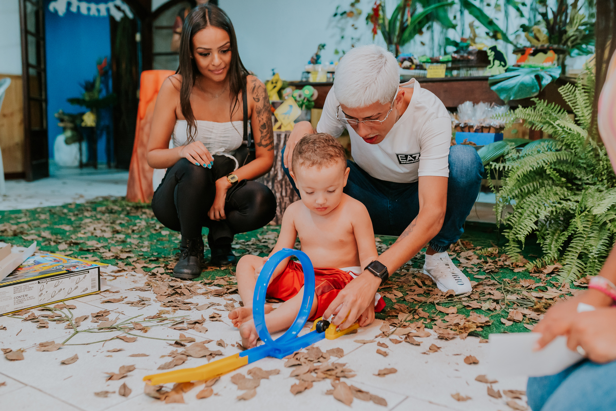 fotografia festa infantil 3 anos Joaquim ilha do governador dinossauro fotografa familia bruna Guerson ufrj 