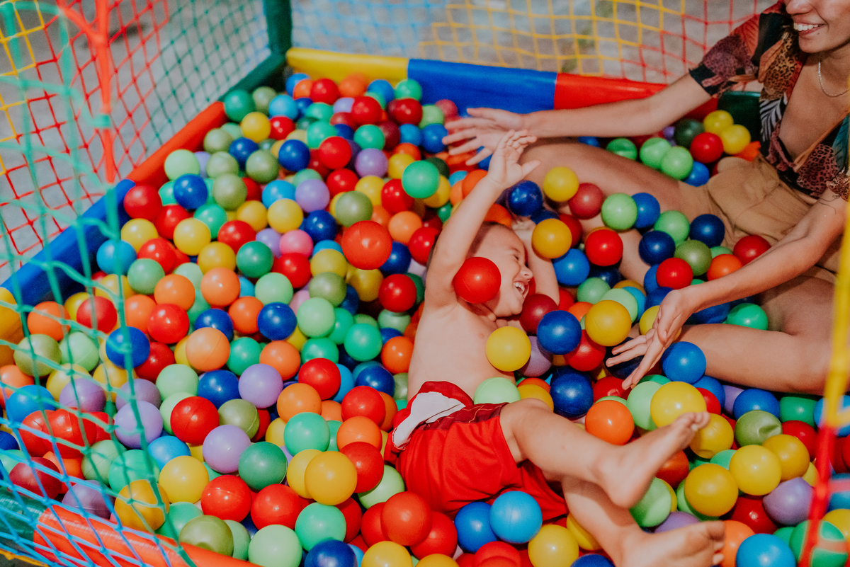 fotografia festa infantil 3 anos Joaquim ilha do governador dinossauro fotografa familia bruna Guerson ufrj 