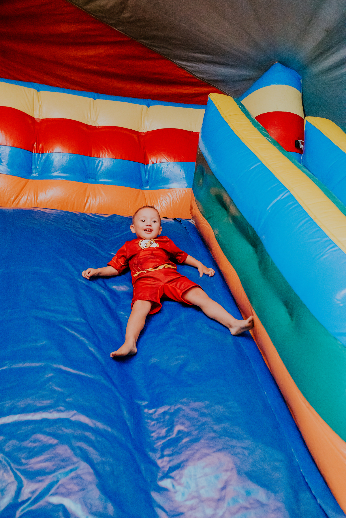 fotografia festa infantil 3 anos Joaquim ilha do governador dinossauro fotografa familia bruna Guerson ufrj 