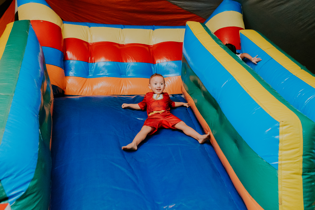 fotografia festa infantil 3 anos Joaquim ilha do governador dinossauro fotografa familia bruna Guerson ufrj 