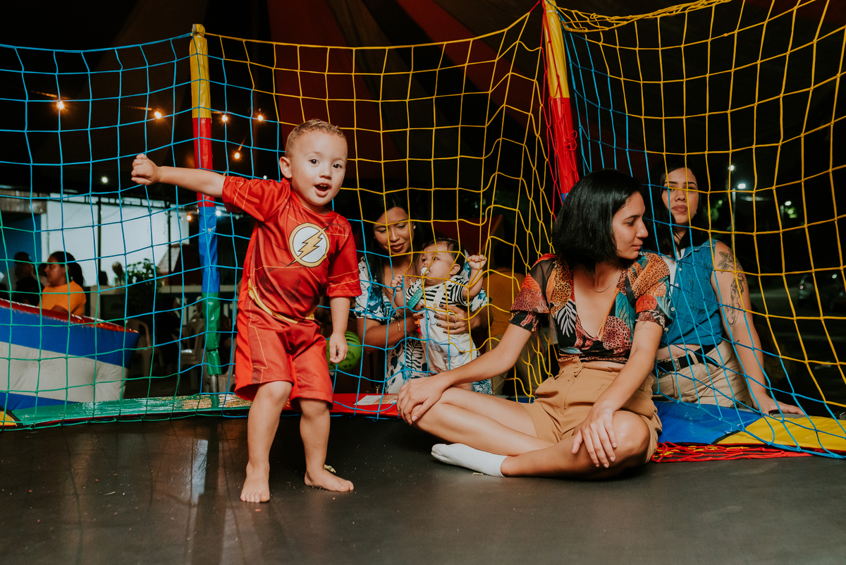 fotografia festa infantil 3 anos Joaquim ilha do governador dinossauro fotografa familia bruna Guerson ufrj 