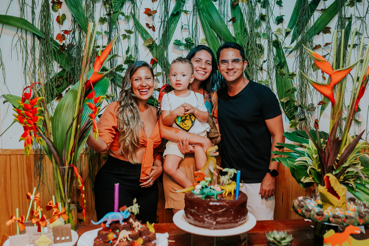 fotografia festa infantil 3 anos Joaquim ilha do governador dinossauro fotografa familia bruna Guerson ufrj 