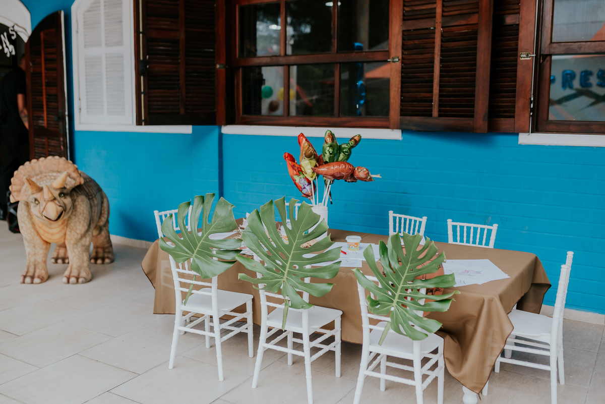 fotografia festa infantil 3 anos Joaquim ilha do governador dinossauro fotografa familia bruna Guerson ufrj 