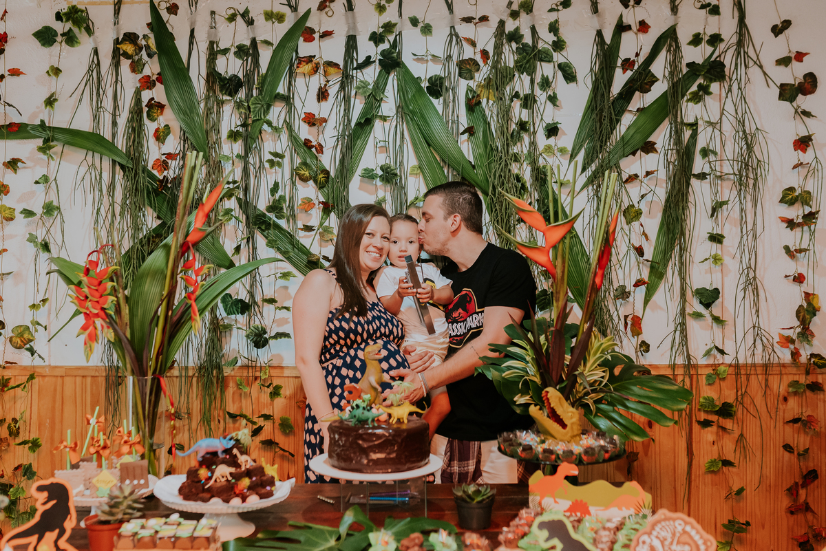 fotografia festa infantil 3 anos Joaquim ilha do governador dinossauro fotografa familia bruna Guerson ufrj 