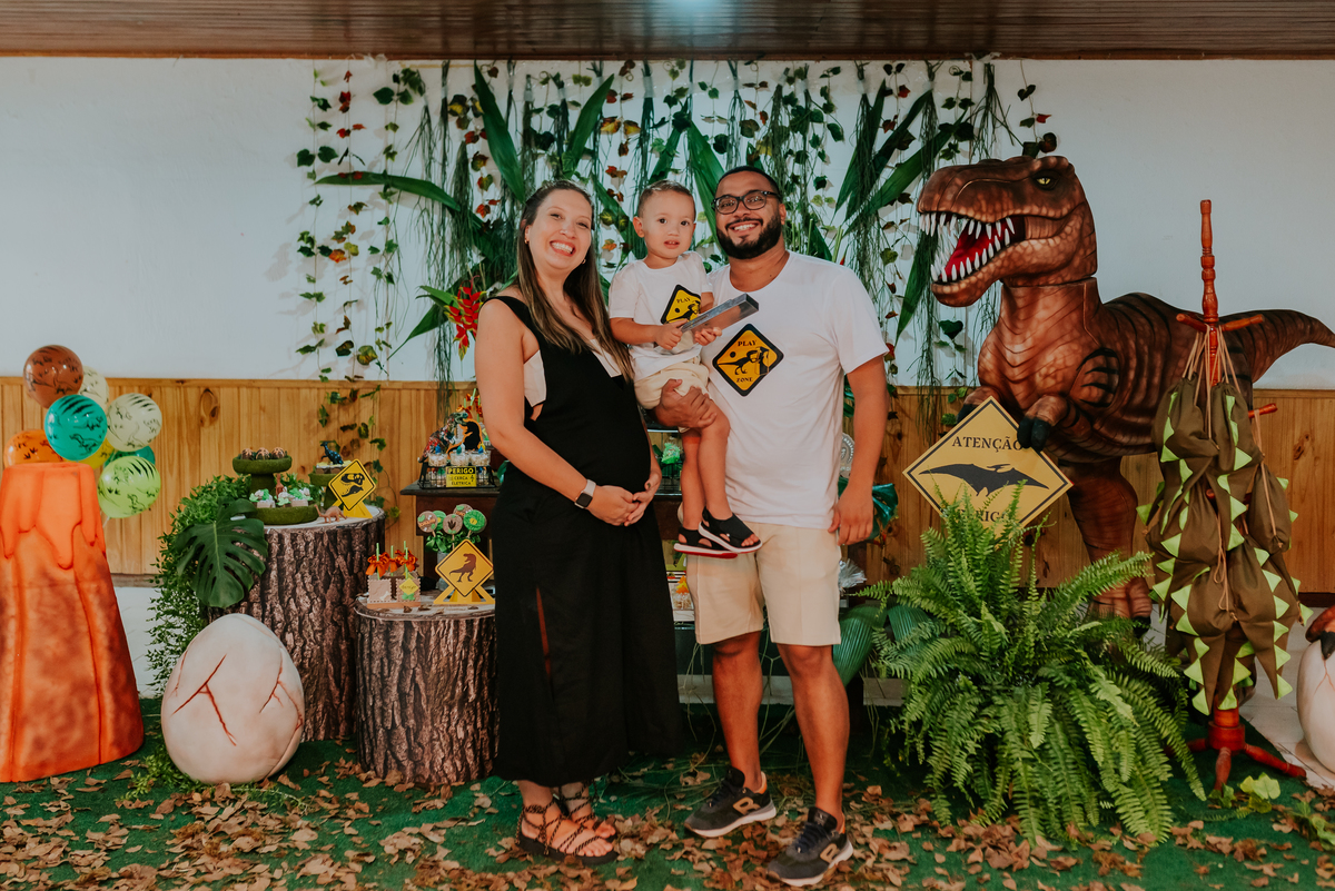 fotografia festa infantil 3 anos Joaquim ilha do governador dinossauro fotografa familia bruna Guerson ufrj 