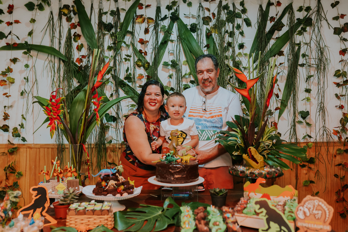 fotografia festa infantil 3 anos Joaquim ilha do governador dinossauro fotografa familia bruna Guerson ufrj 