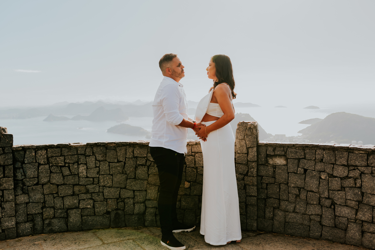 fotografia ensaio casal gestante mirante dona marta Rio de Janeiro sessão externa rj fotografa bruna Guerson familia