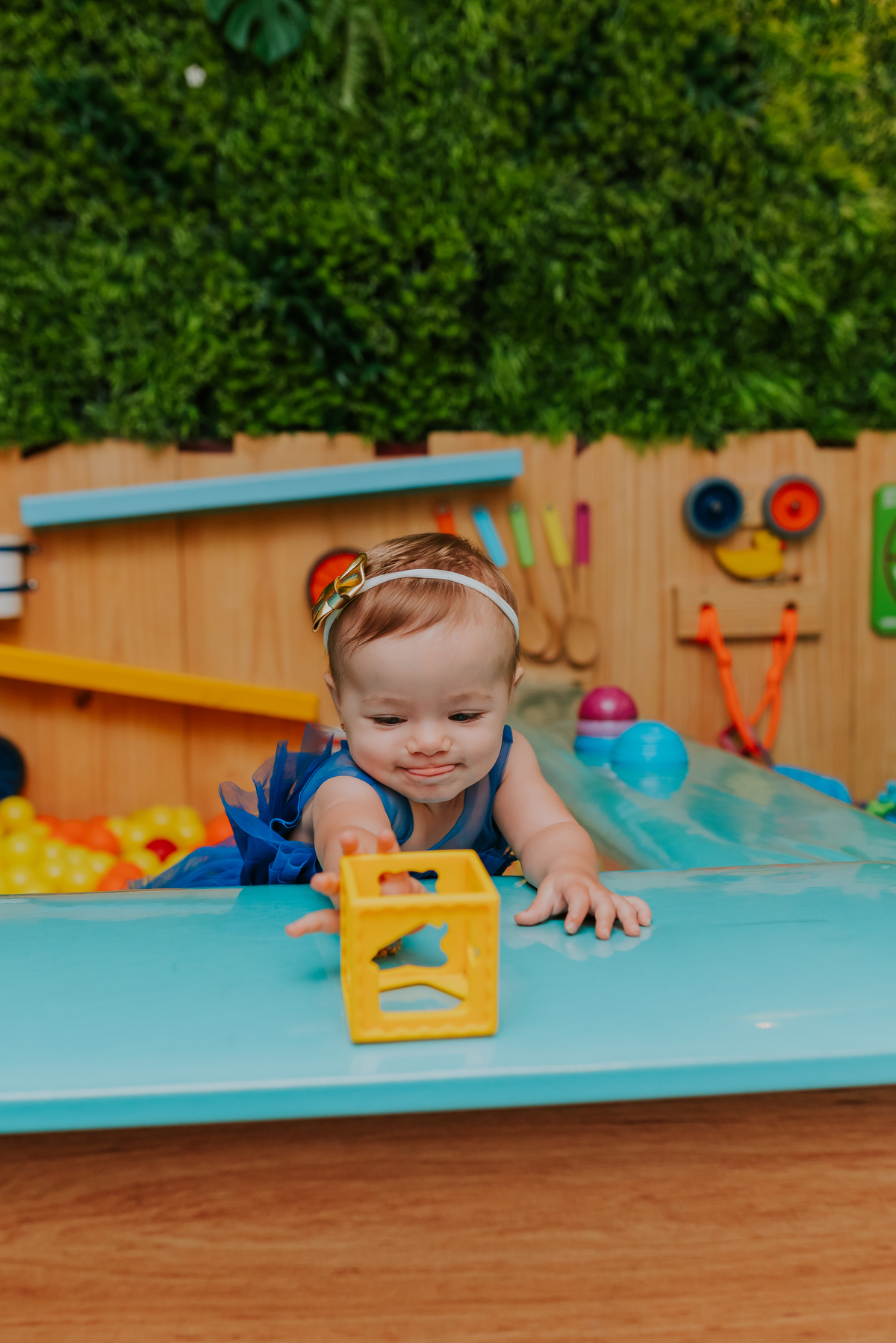 fotografia 1 ano helena festa infantil casa de festas mundo da lua tijuca rio de janeiro fotografa familia tema mulher maravilha 