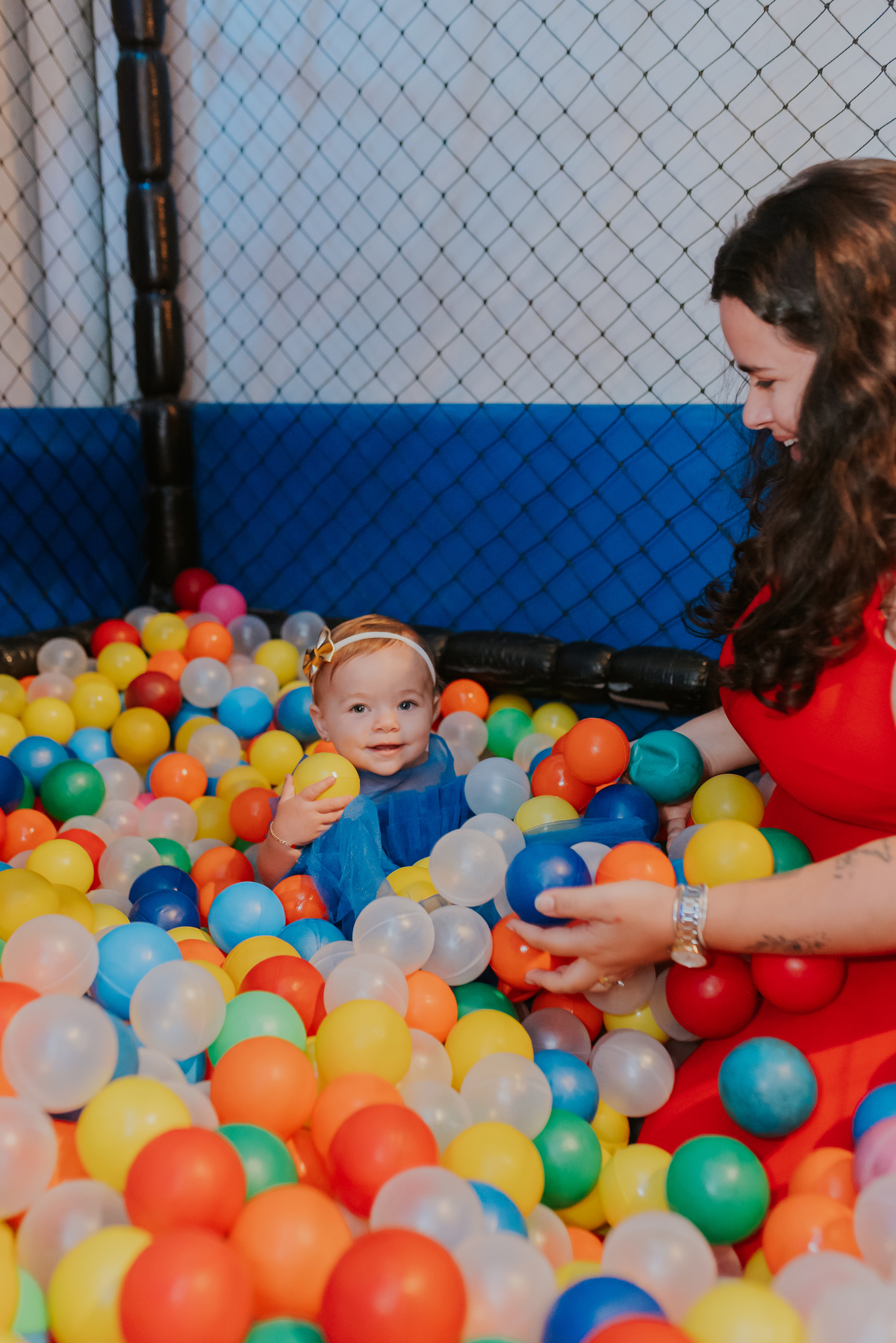 fotografia 1 ano helena festa infantil casa de festas mundo da lua tijuca rio de janeiro fotografa familia tema mulher maravilha 