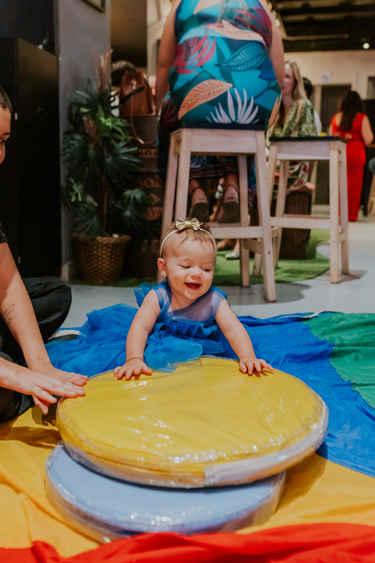 fotografia 1 ano helena festa infantil casa de festas mundo da lua tijuca rio de janeiro fotografa familia tema mulher maravilha 