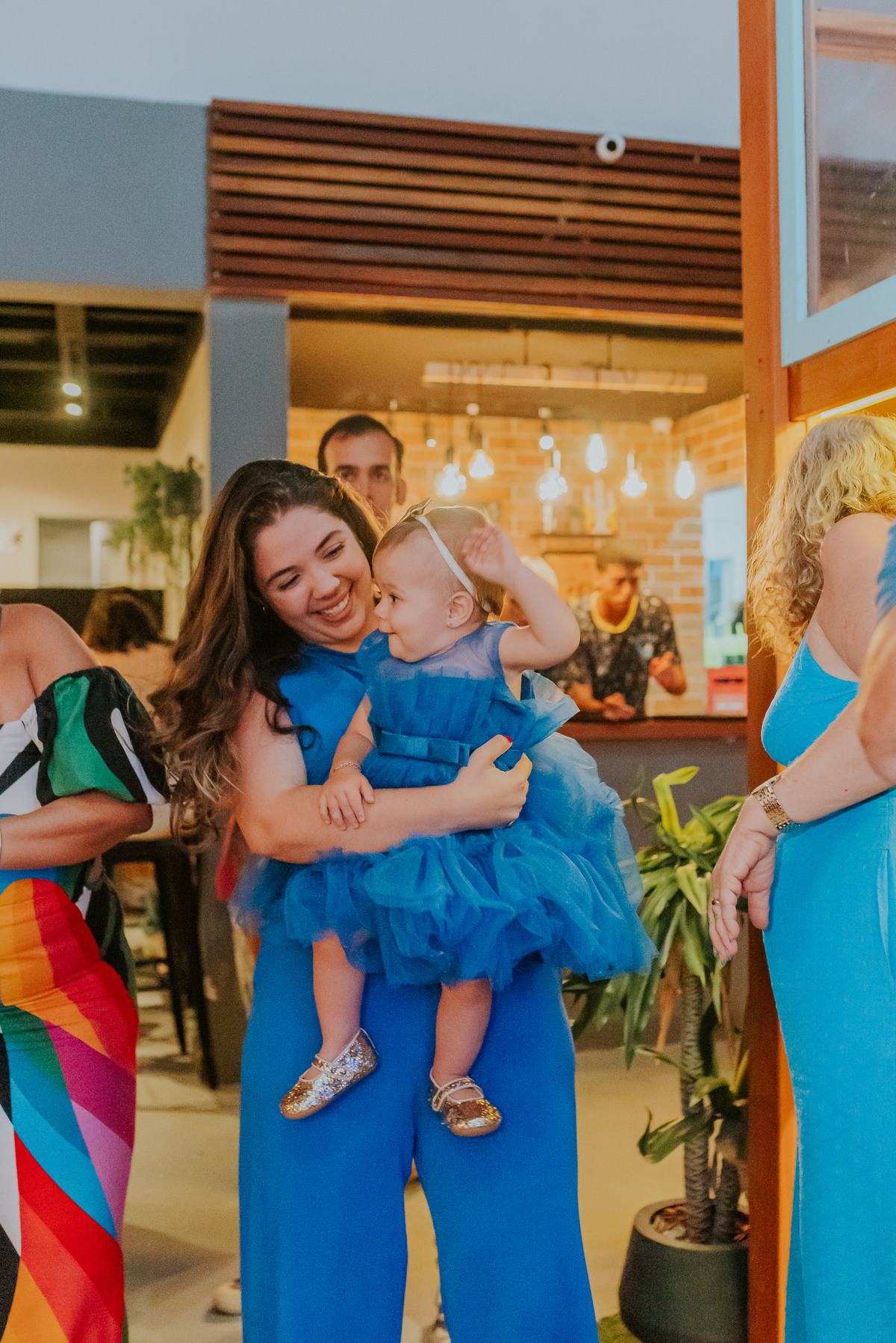 fotografia 1 ano helena festa infantil casa de festas mundo da lua tijuca rio de janeiro fotografa familia tema mulher maravilha 