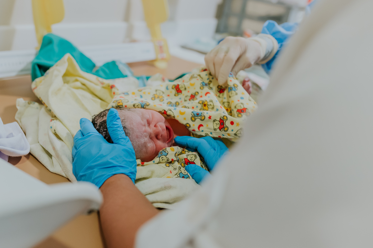 fotografia nascimento parto Clarice perinatal barra da Tijuca rio de Janeiro fotografa familia bruna guerson 