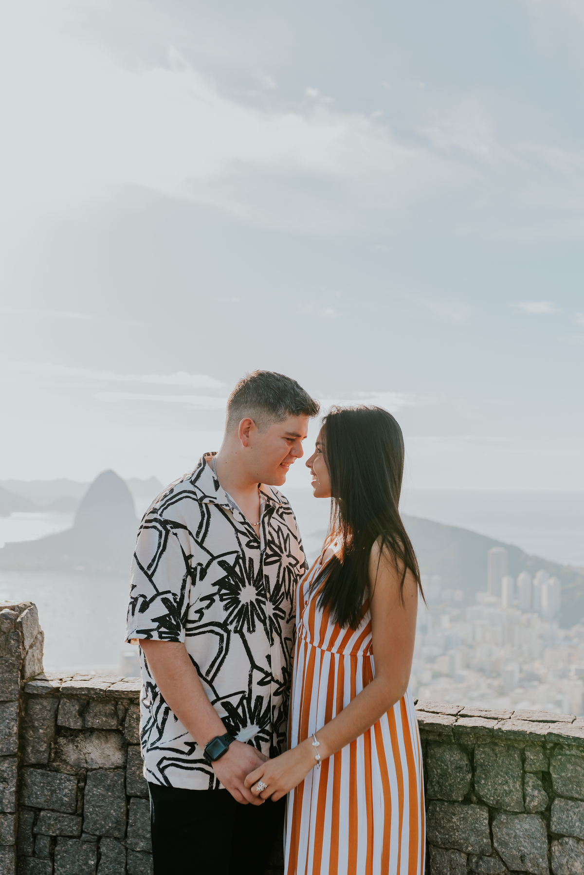 fotografia ensaio casal externo mirante dona marta rio de janeiro fotografa bruna Guerson rj cristo redentor