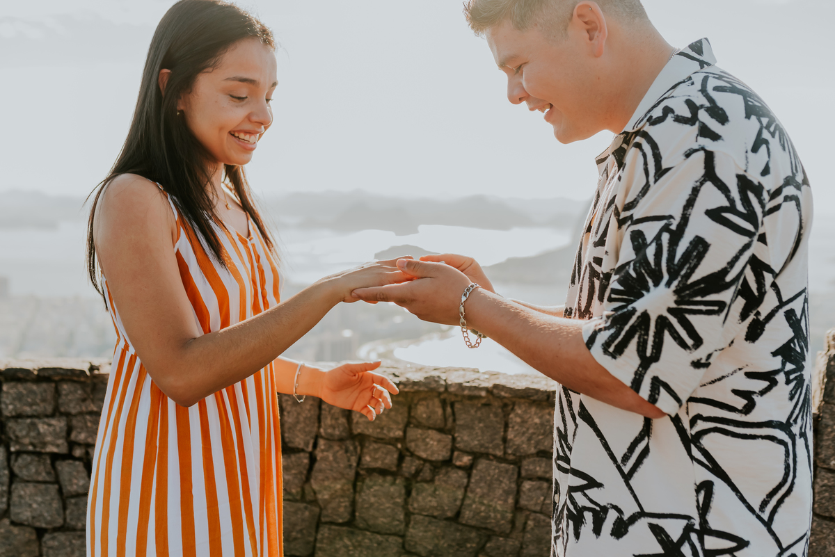 fotografia ensaio casal externo mirante dona marta rio de janeiro fotografa bruna Guerson rj cristo redentor