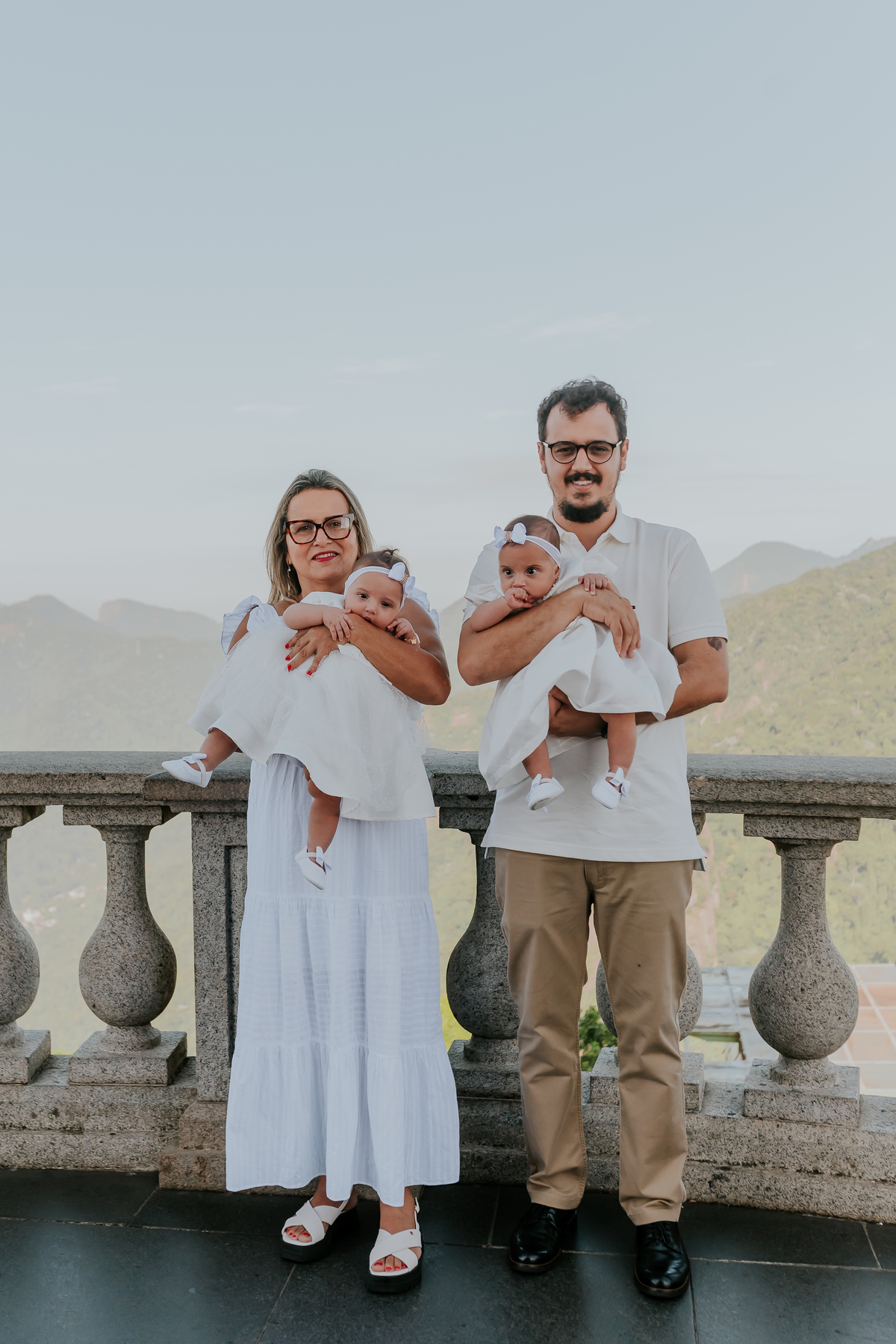 fotografia batizado batismo Rio de Janeiro cristo redentor gêmeas rj corcovado fotografa de familia 