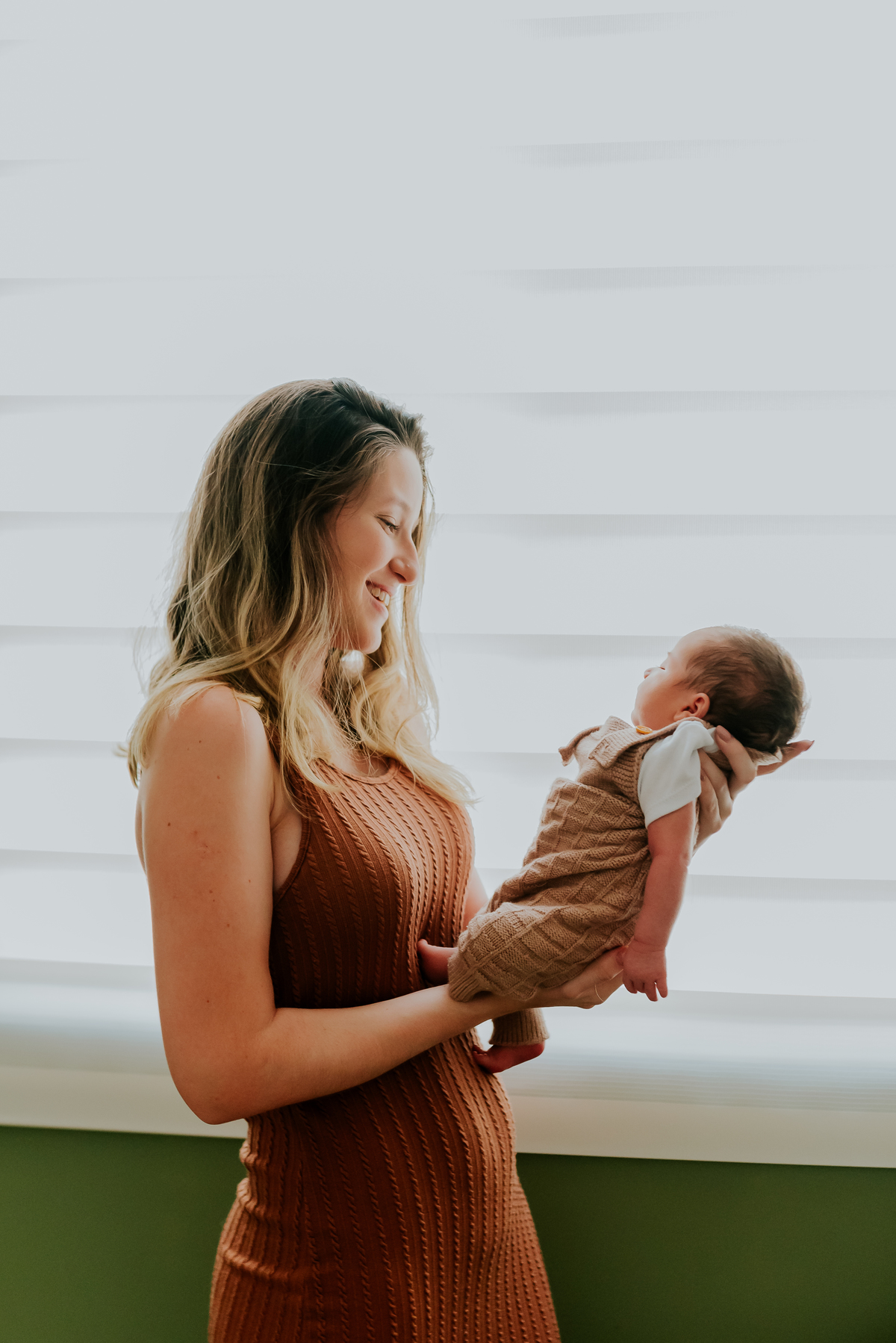 fotografia ensaio familia em casa primeiros dias acompanhamento newborn lifestyle Noah fotografa bruna guerson ilha do governador Rio de Janeiro 