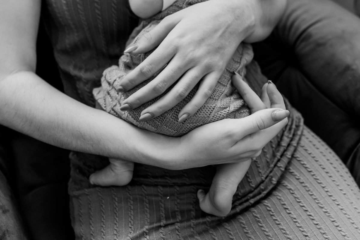 fotografia ensaio familia em casa primeiros dias acompanhamento newborn lifestyle Noah fotografa bruna guerson ilha do governador Rio de Janeiro 