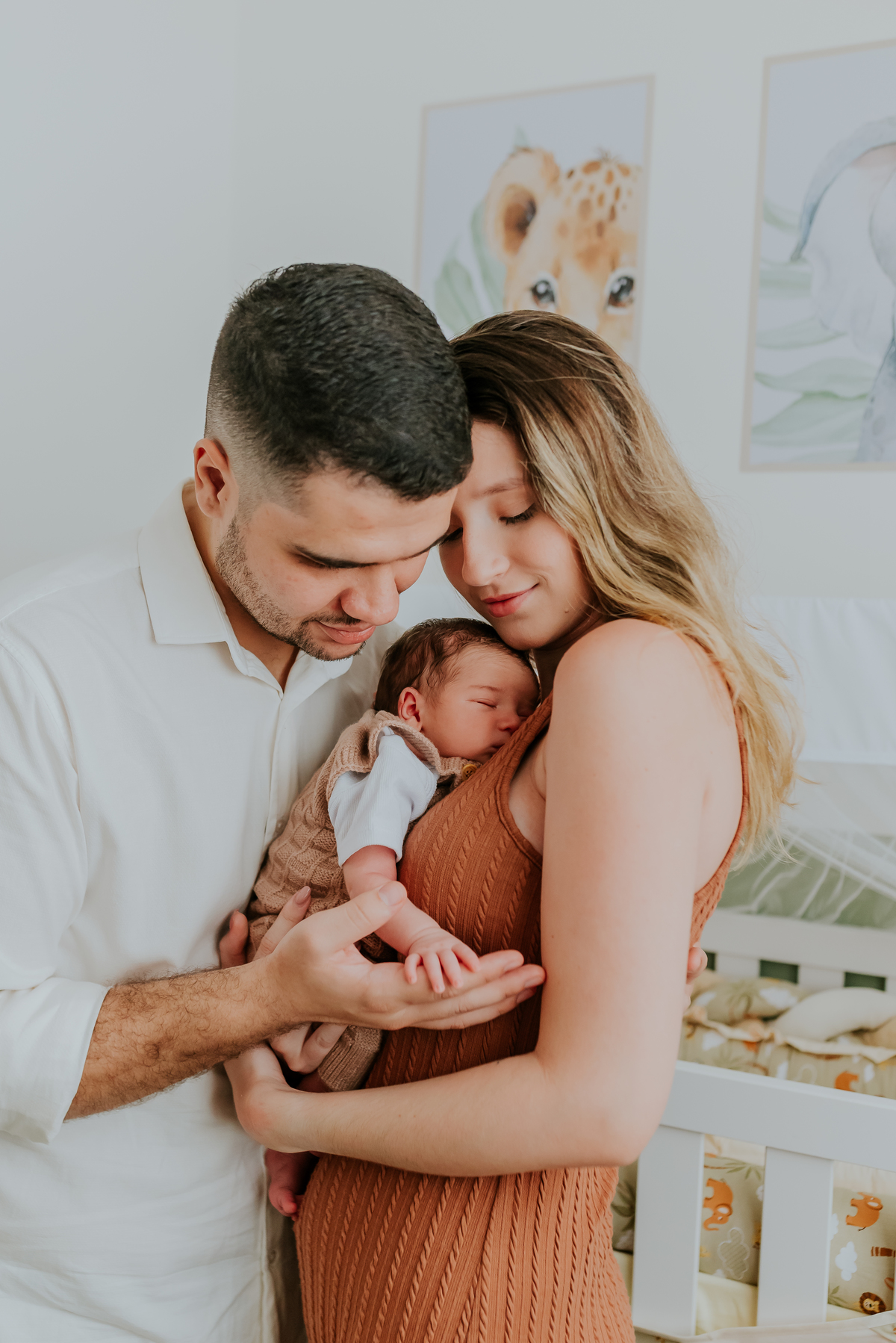 fotografia ensaio familia em casa primeiros dias acompanhamento newborn lifestyle Noah fotografa bruna guerson ilha do governador Rio de Janeiro 