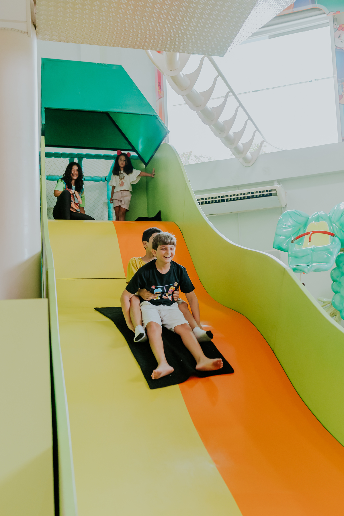 fotografia Rio de Janeiro festa infantil espaço diversão fotografa de familia 1 ano eduardo tema Mickey safari 