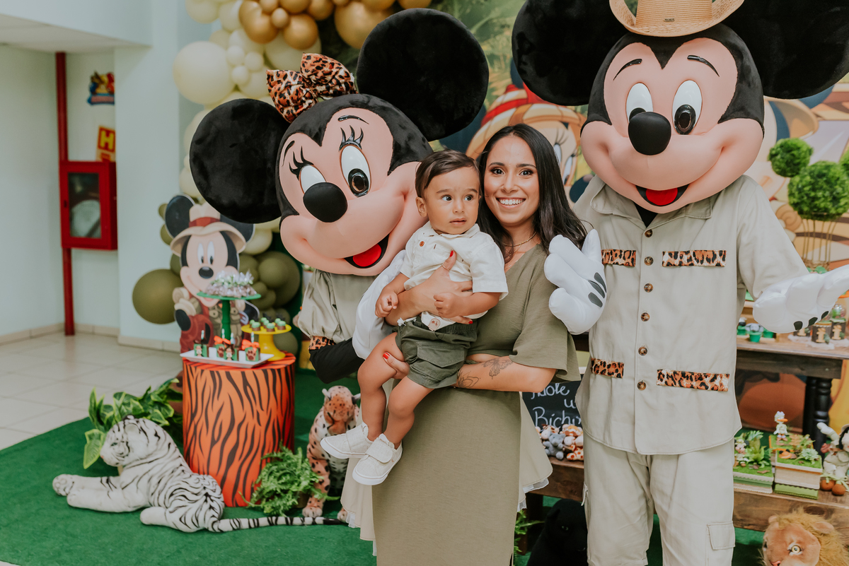 fotografia Rio de Janeiro festa infantil espaço diversão fotografa de familia 1 ano eduardo tema Mickey safari 