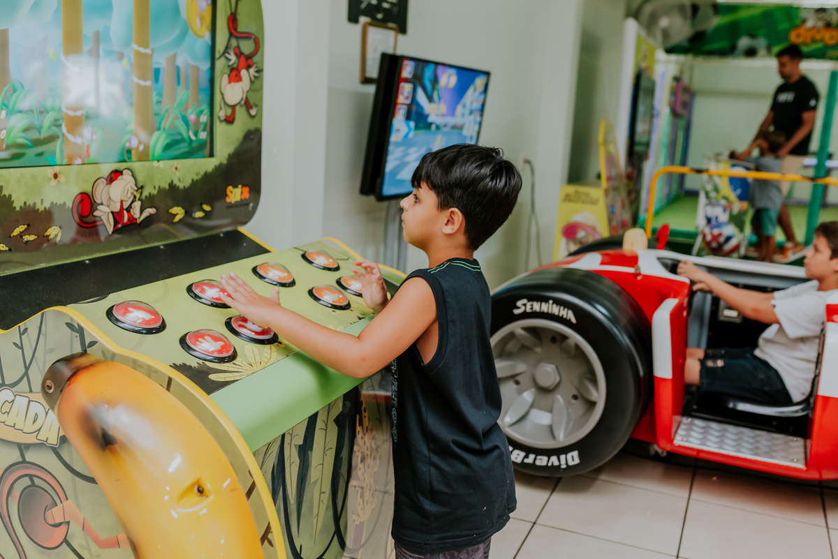 fotografia Rio de Janeiro festa infantil espaço diversão fotografa de familia 1 ano eduardo tema Mickey safari 