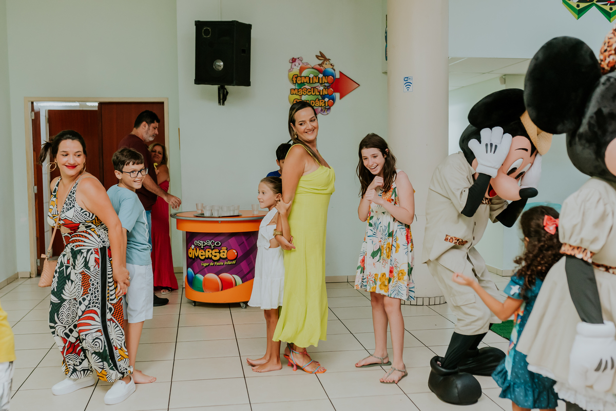 fotografia Rio de Janeiro festa infantil espaço diversão fotografa de familia 1 ano eduardo tema Mickey safari 