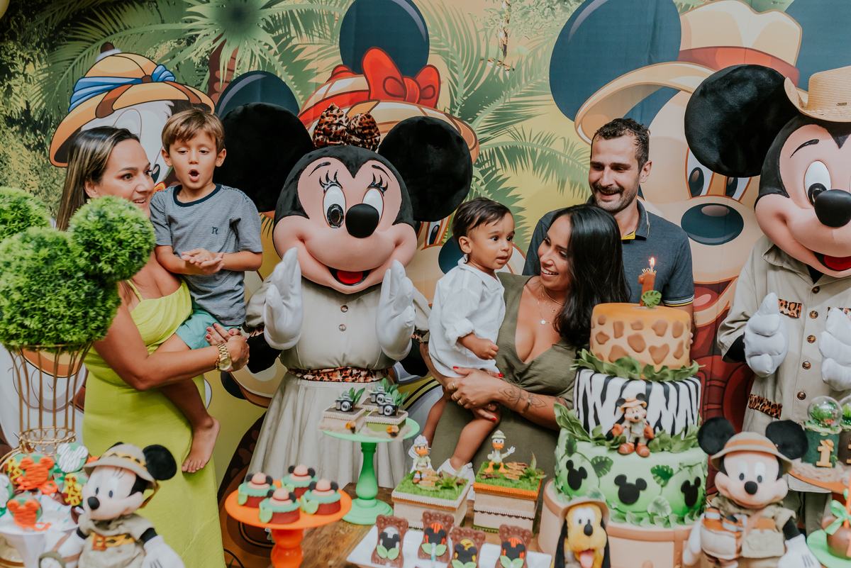 fotografia Rio de Janeiro festa infantil espaço diversão fotografa de familia 1 ano eduardo tema Mickey safari 